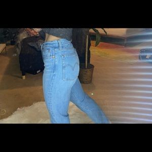 Wedgie Levi’s Jeans